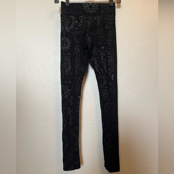 KILLSTAR Occult Luxury Telepathic Leggings in Black XS Goth Witchy Magic NWOT - Picture 4 of 10